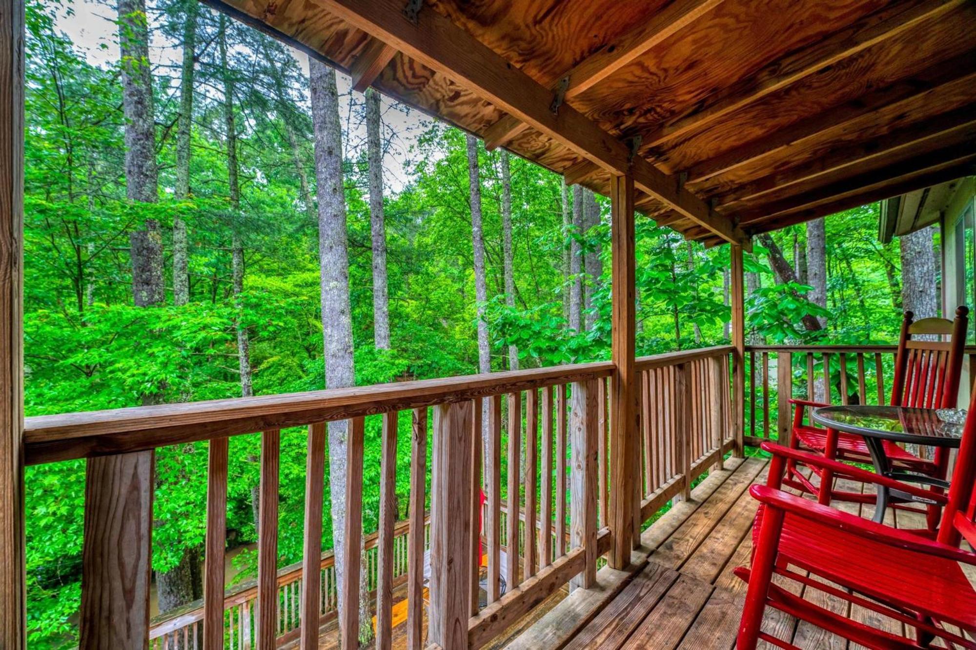 Cascades Inn Tiger Dış mekan fotoğraf